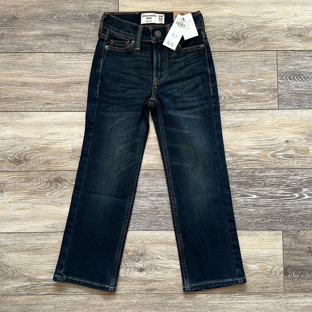 Abercrombie kids classic: size 5/6 slim